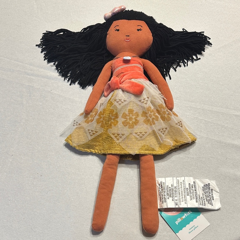NWT, Disney Pillowfort Moana Pillow Doll